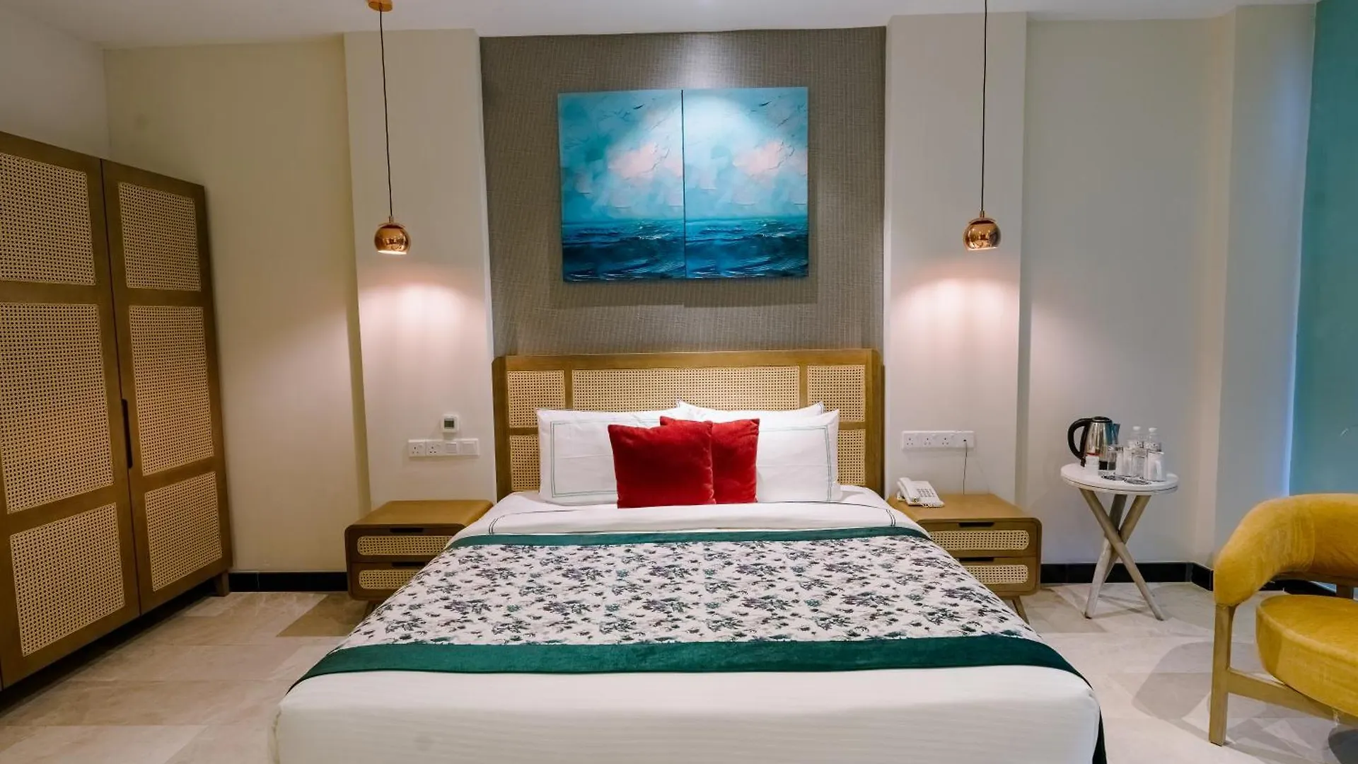Earl'S Regent Negombo Hotel