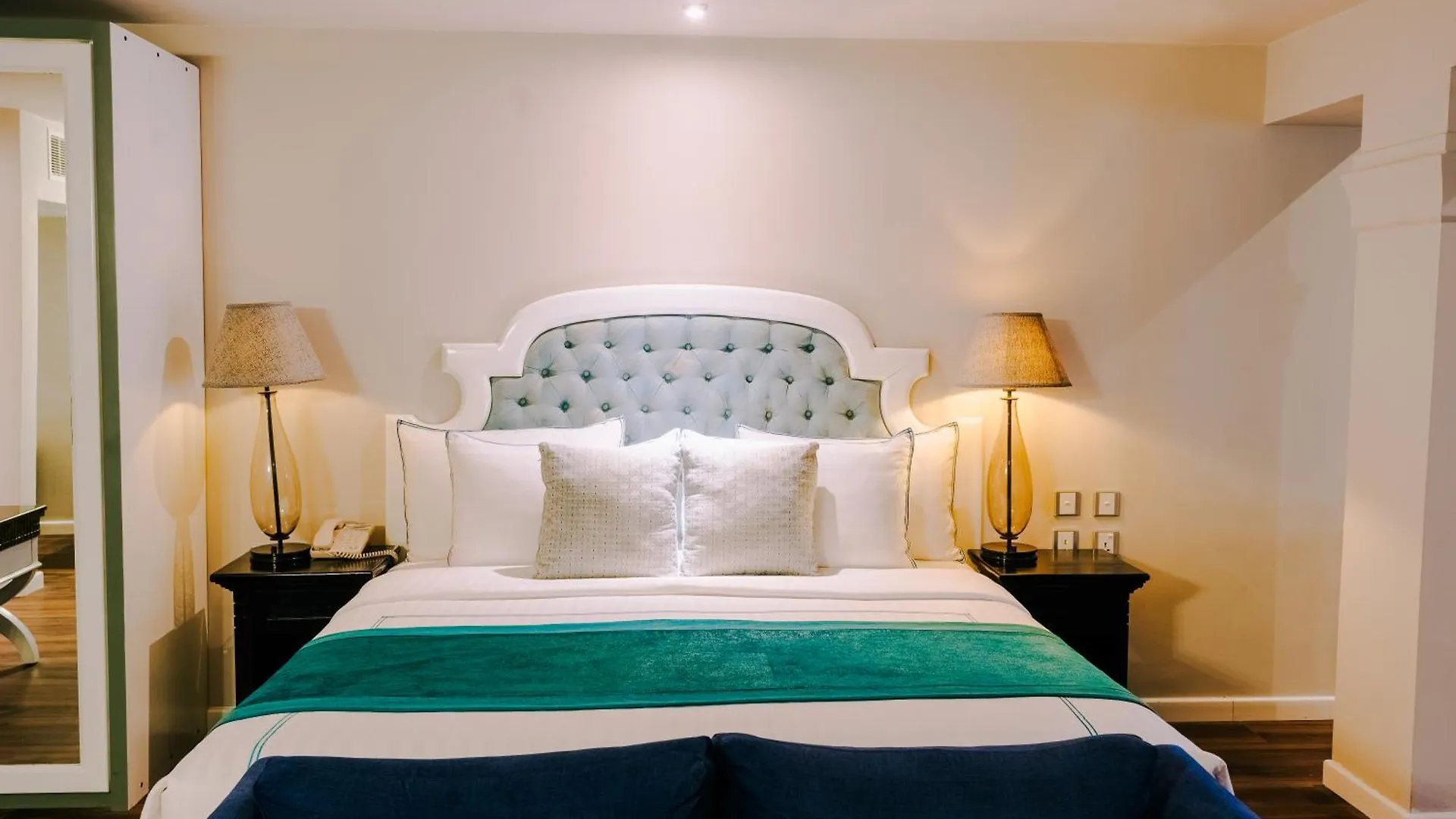****  Earl'S Regent Negombo Hotel Sri Lanka