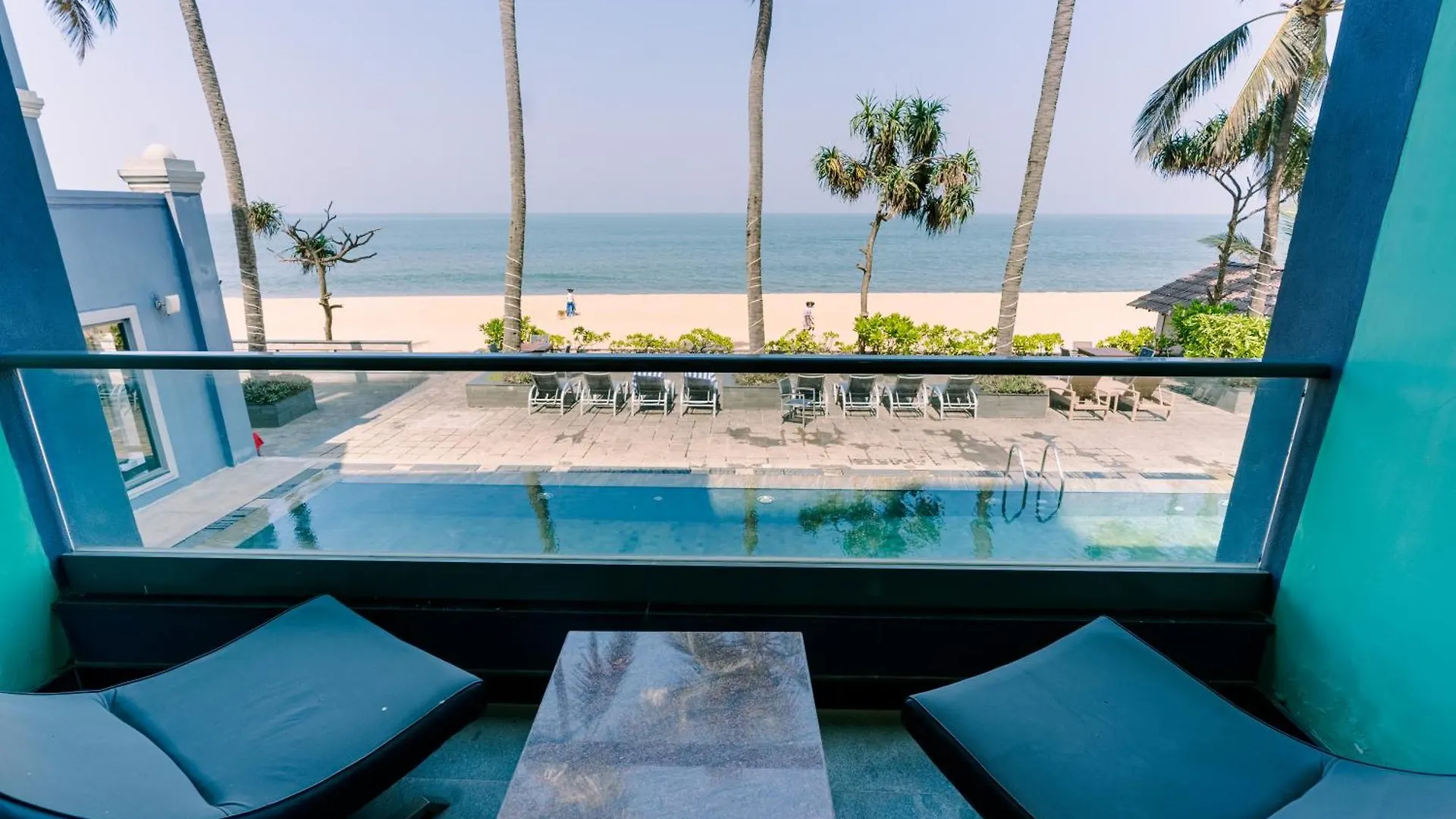 Earl'S Regent Negombo Hotel